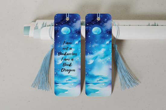 Thin and durable double-sided aluminum bookmark, ideal for marking pages without damaging books.