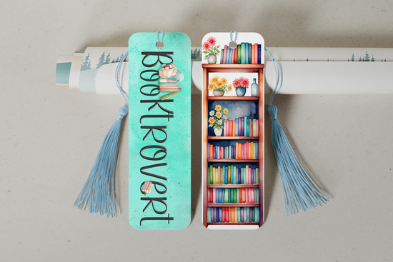 Thin and durable double-sided aluminum bookmark, ideal for marking pages without damaging books.